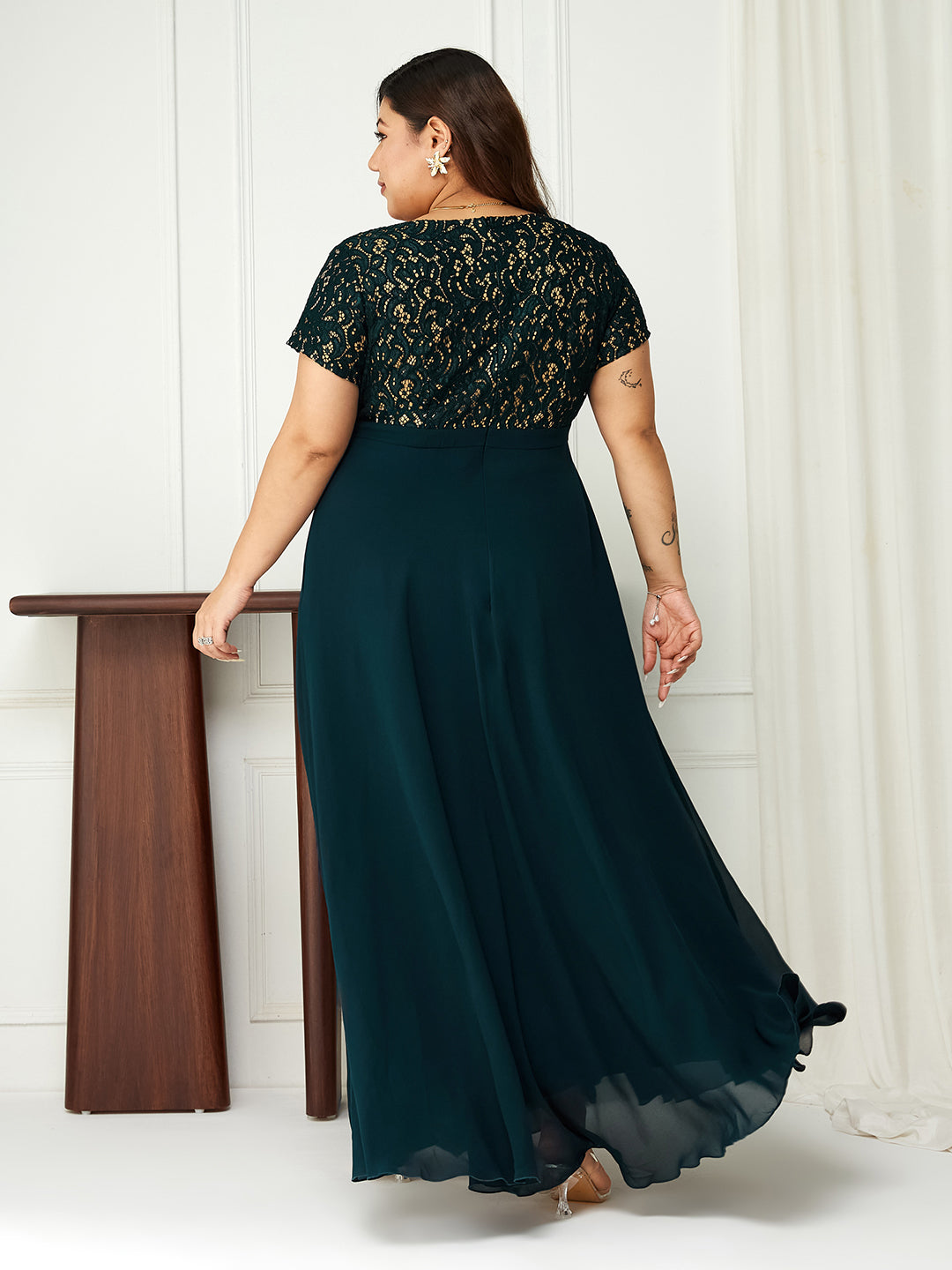 Women's Teal V-Neck Short-Sleeve Self-Designed Lace Overlaid Georgette Maxi Dress