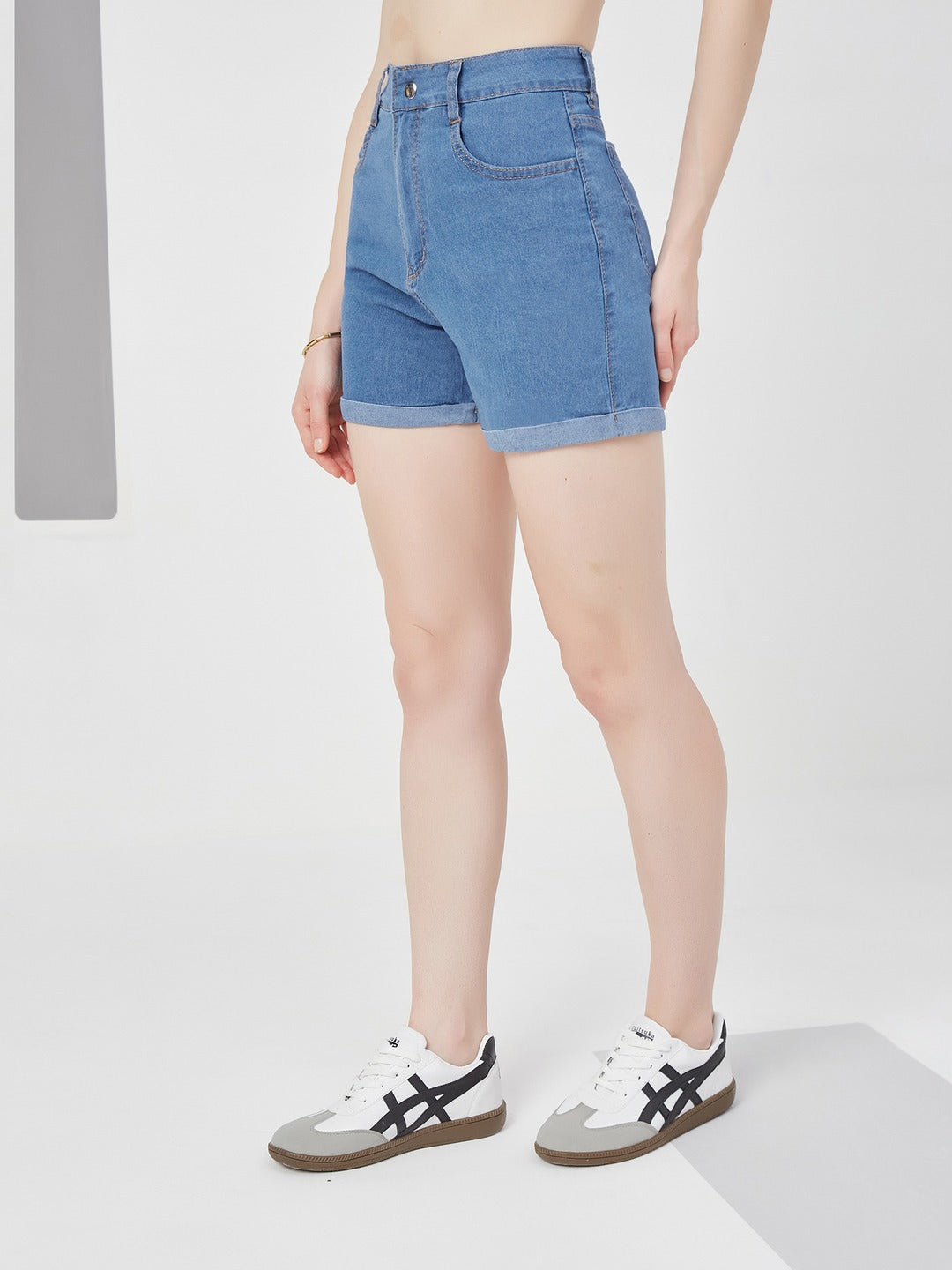 Blue Relaxed Fit Mid Rise Light Weight Denim Shorts for Women
