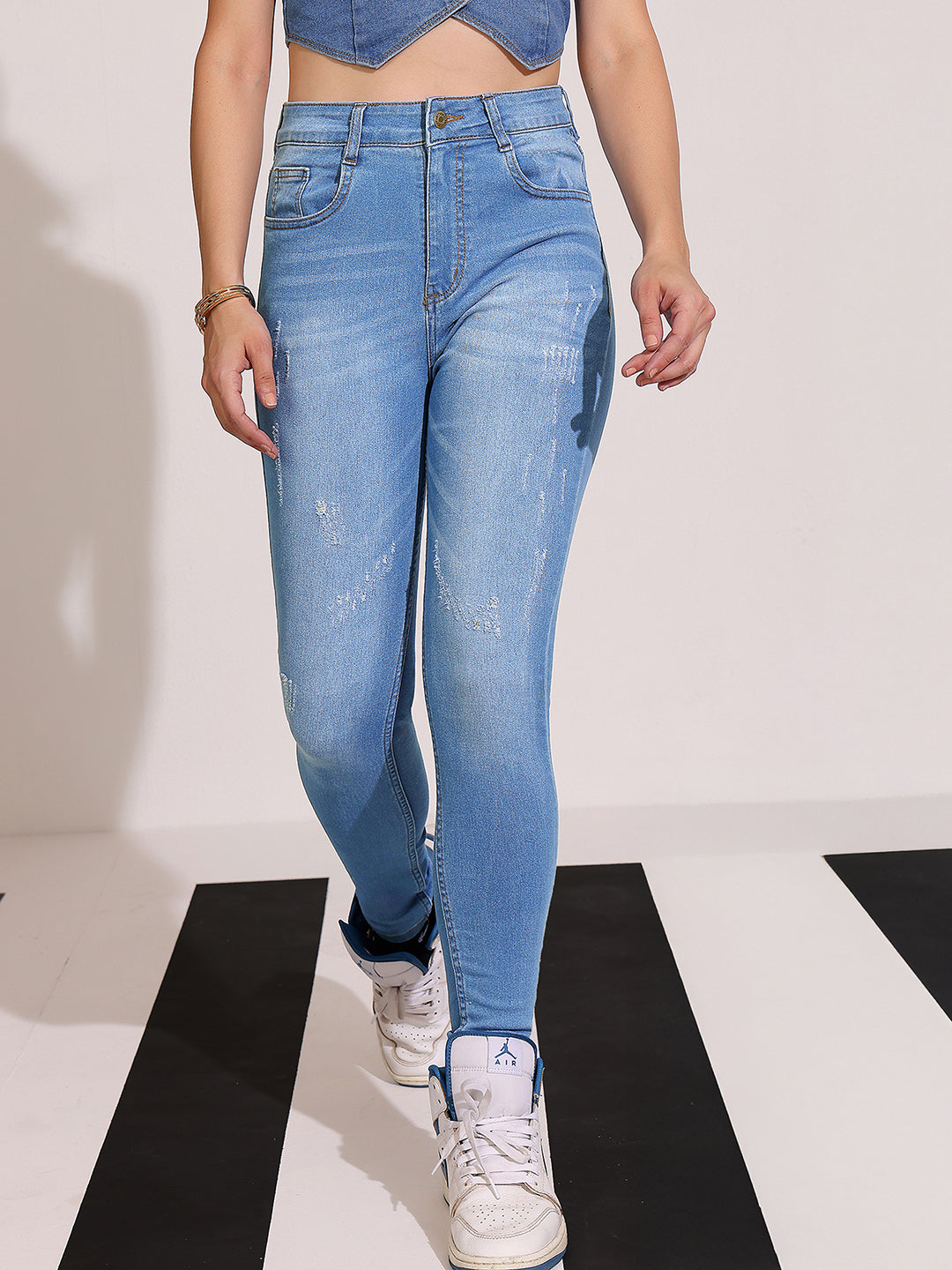 Women's Blue Skinny High Rise Mild Distress Regular Stretchable Denim Jeans