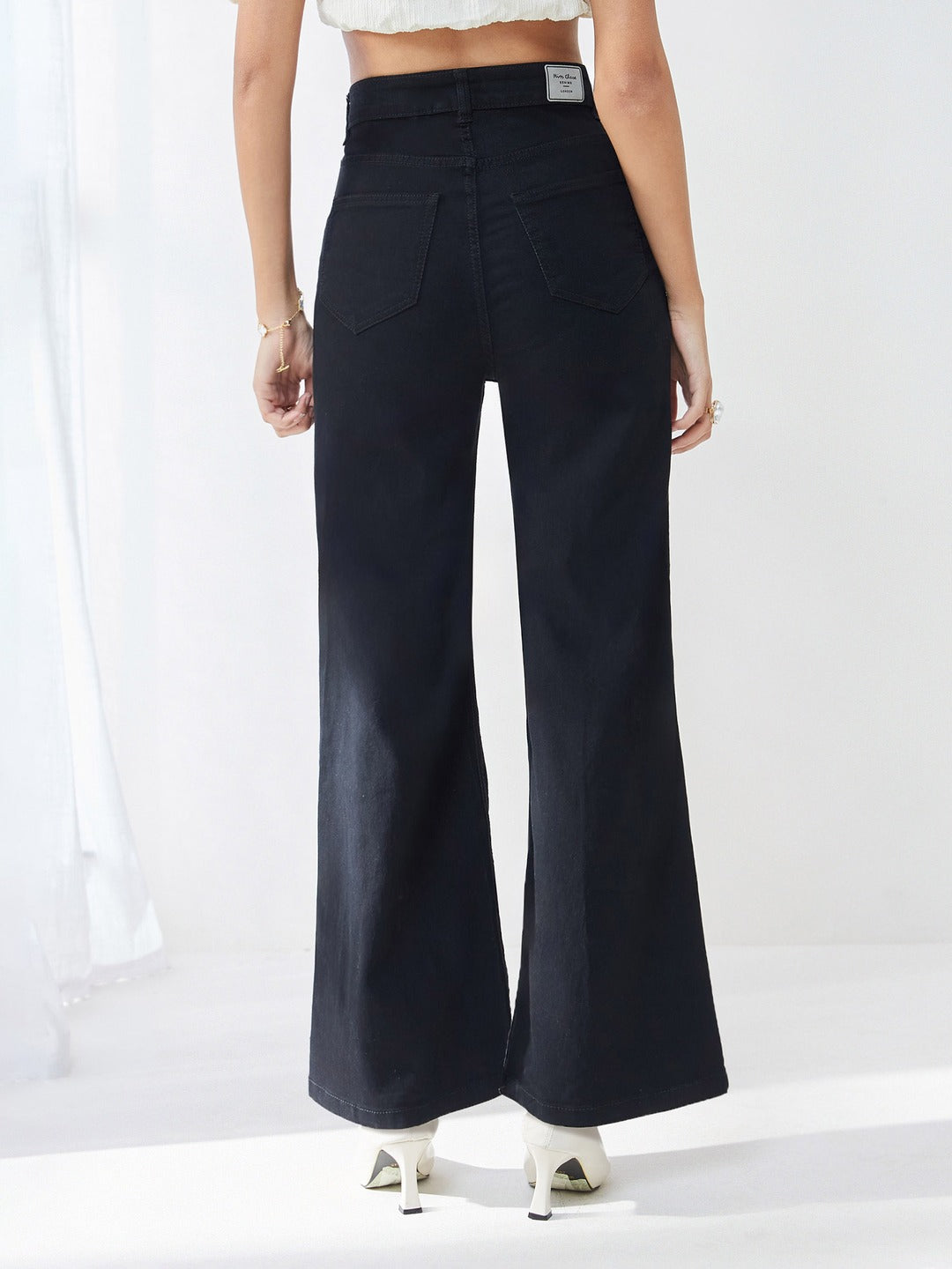 Black Wide Leg High Rise Clean Look Regular-Length Stretchable Denim Jeans for Women