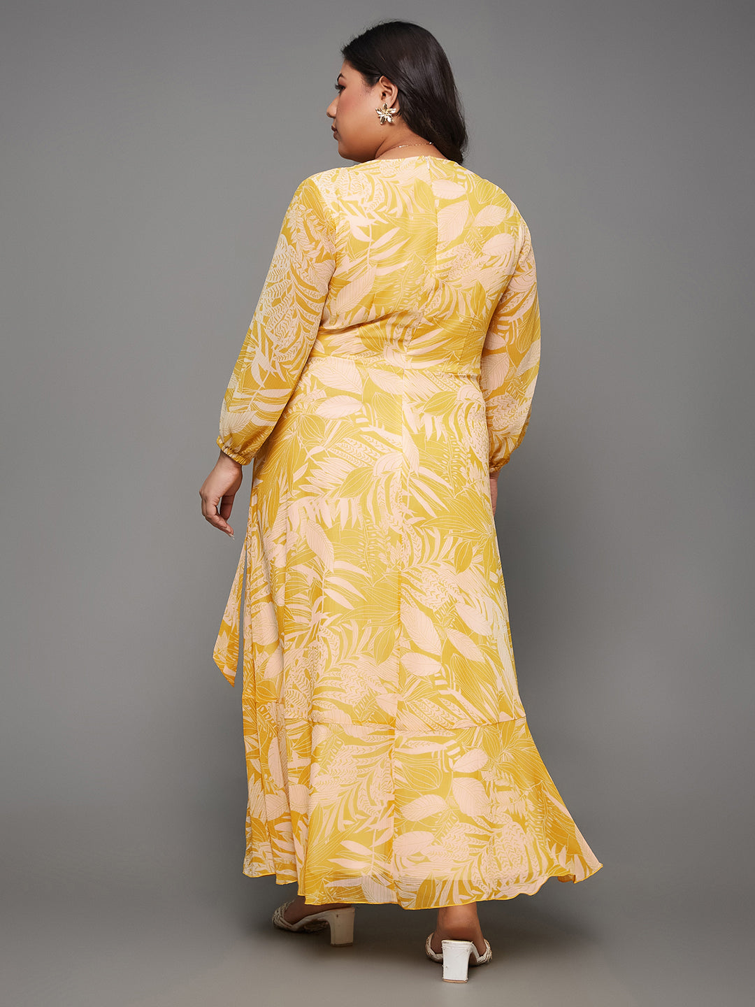 Women's Yellow & White V neck Full sleeve Floral Layered Maxi Dress