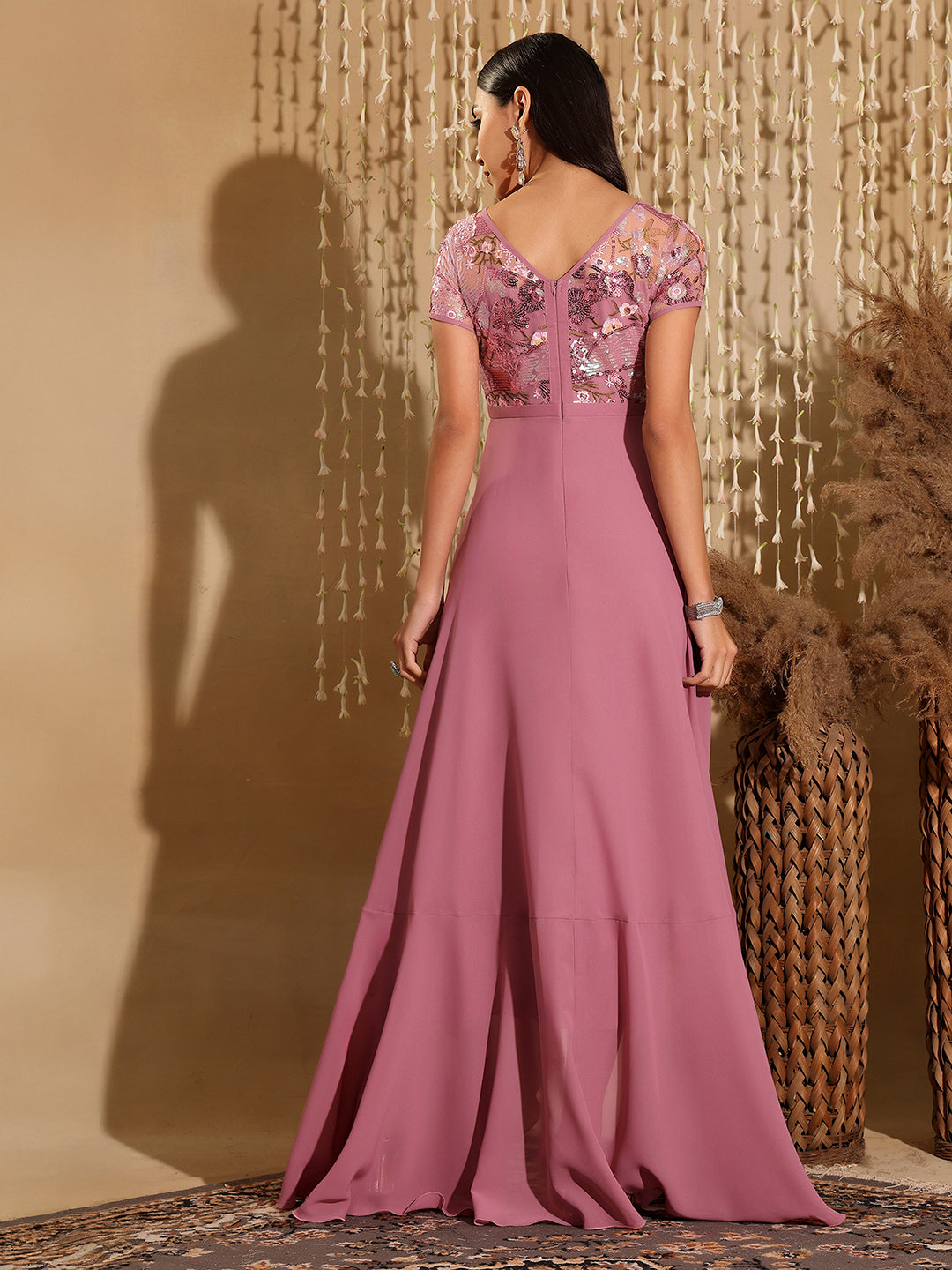 Women's Multicolored-Base-Dusty Lavender Round Neck Short Sleeve Floral Layered Georgette Midi Dress