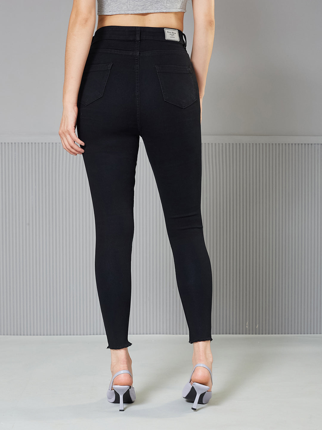 Black Skinny-Fit Fringed Detailing High-Rise Solid Cropped Stretchable Denim Jeans for Women — Miss Chase