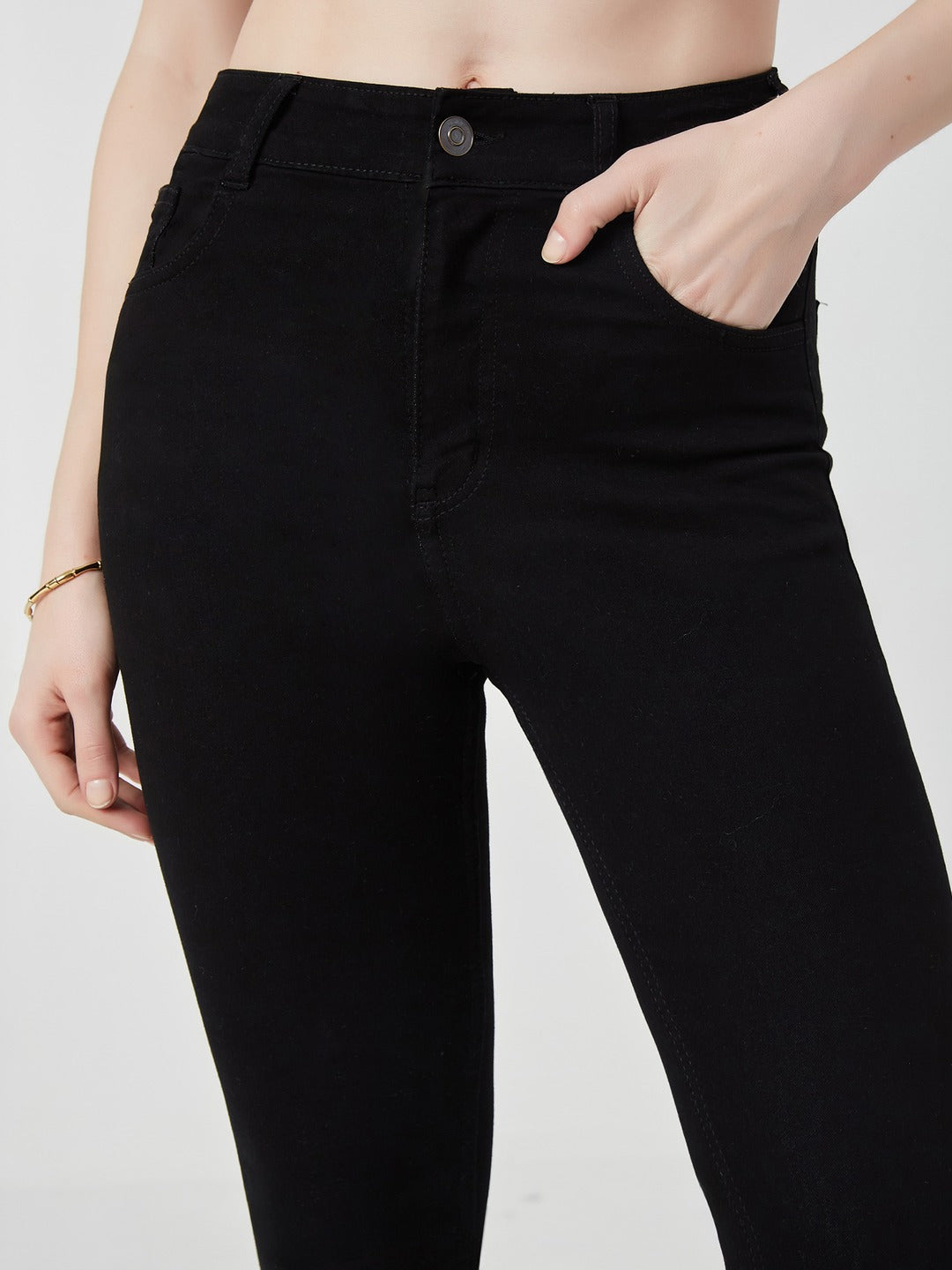 Black Skinny Fringed Detailing high-rise Solid Cropped Stretchable Denim Jeans for Women
