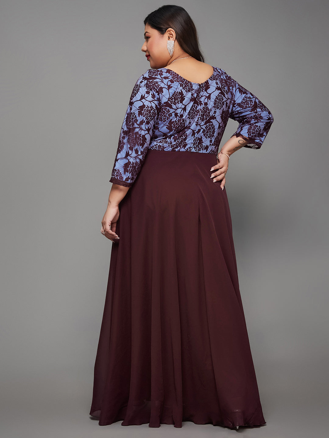 Wine Sweet heart neck 3/4 Sleeve Self Design Fit & Flare Maxi Dress for Women
