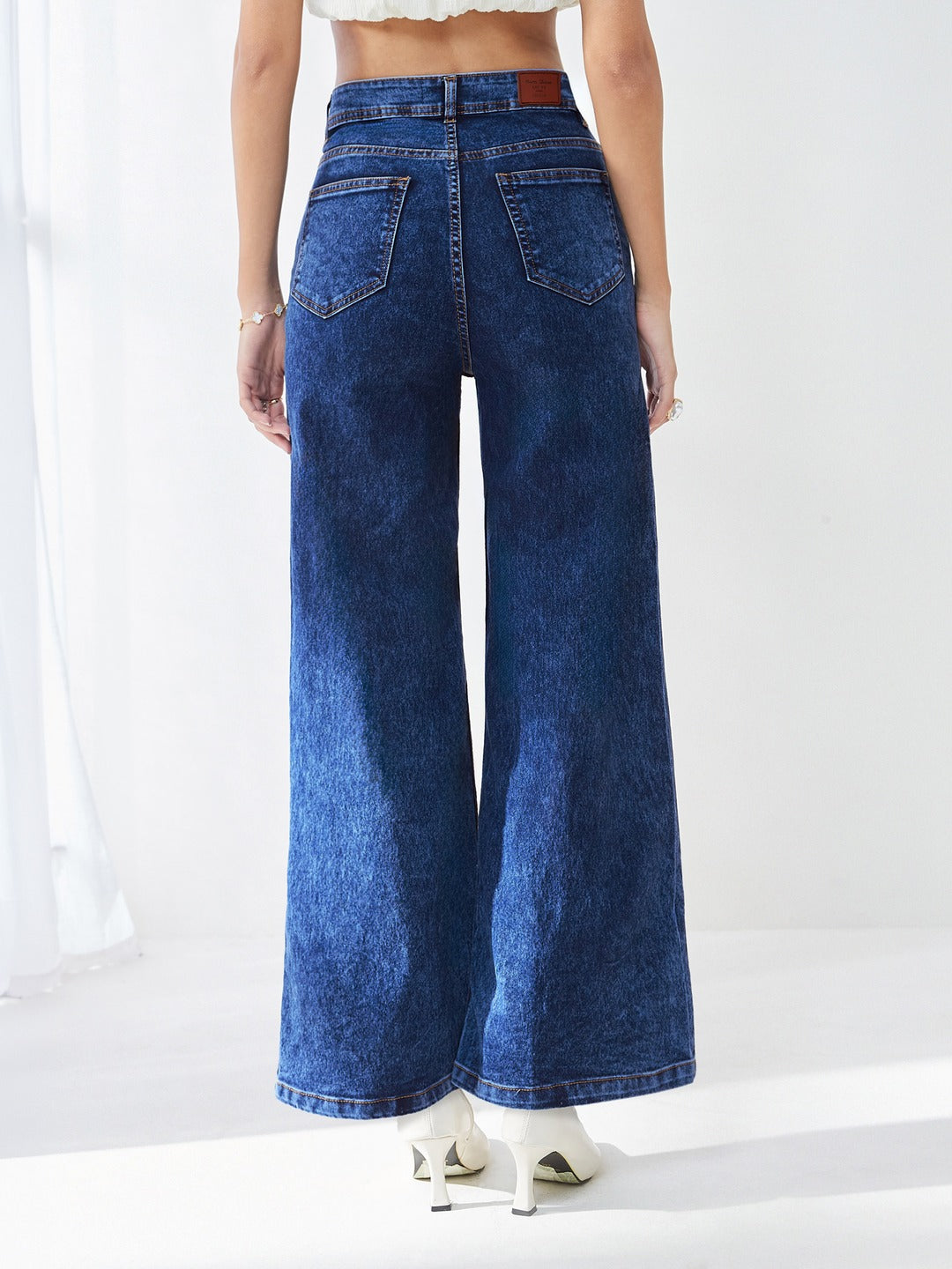 Mid Blue Wide-Leg High-Rise Stretchable Denim Jeans for Women