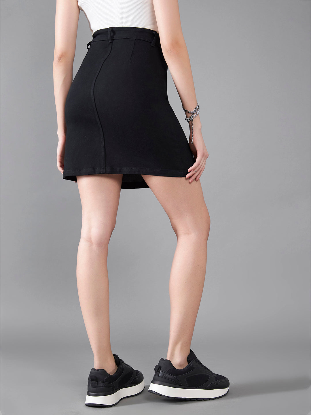 Women's Black Stretchable Solid Bodycon Mini Denim Skirt