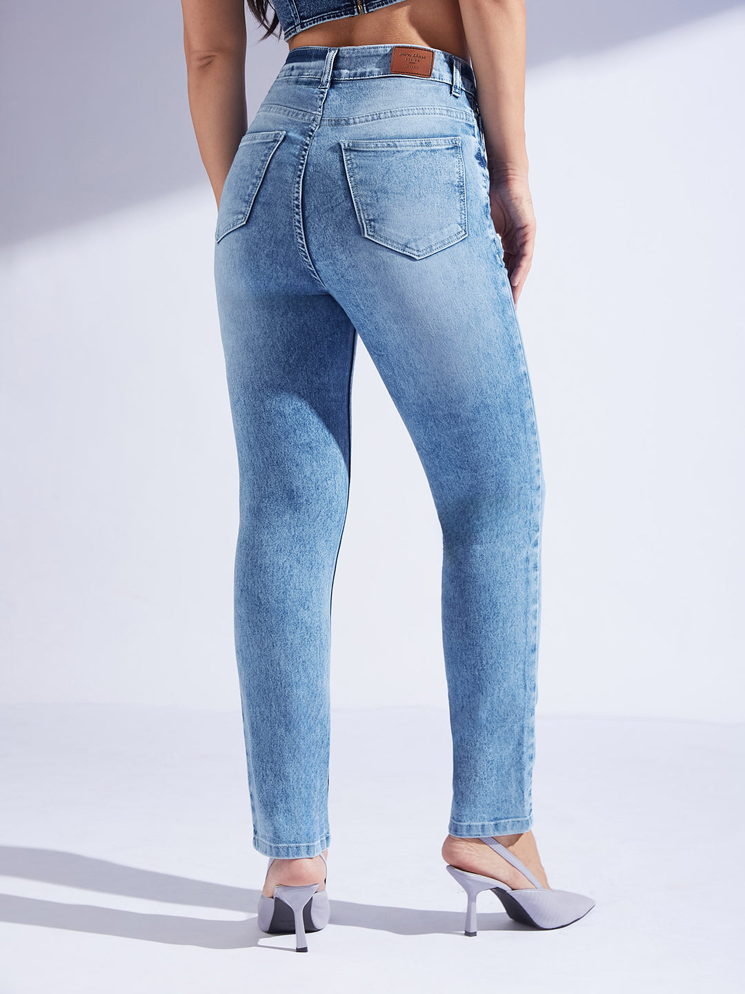Women's Light-Blue Slim-Fit High-Rise Mildly Distressed Regular-Length Stretchable Denim Jeans