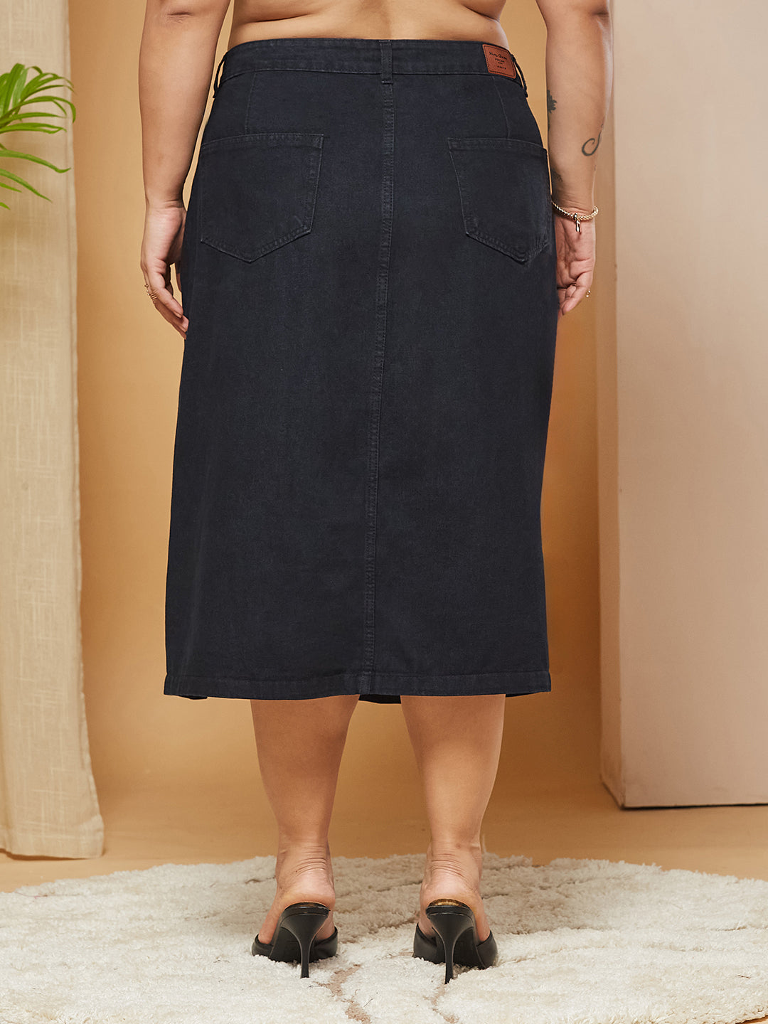 Black Straight-Fit High-Rise Stretchable Denim Midi Skirt for Women