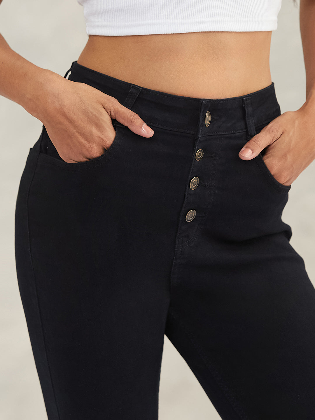 Women's Black Skinny High-Rise Stretchable Denim Jeans