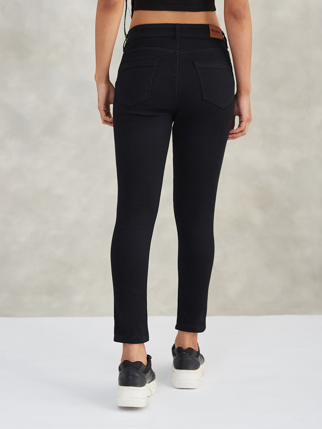 Women's Black Skinny High Rise Clean Look Cropped Stretchable Denim Jeans