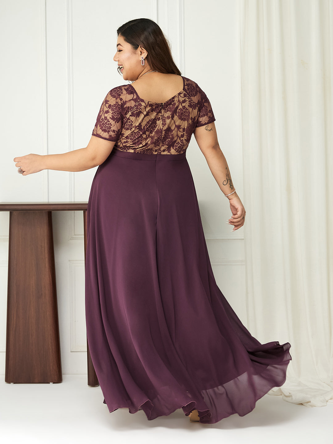 Women's Mauve Square-Neck Raglan-Sleeve Lace Flared Georgette Maxi Dress