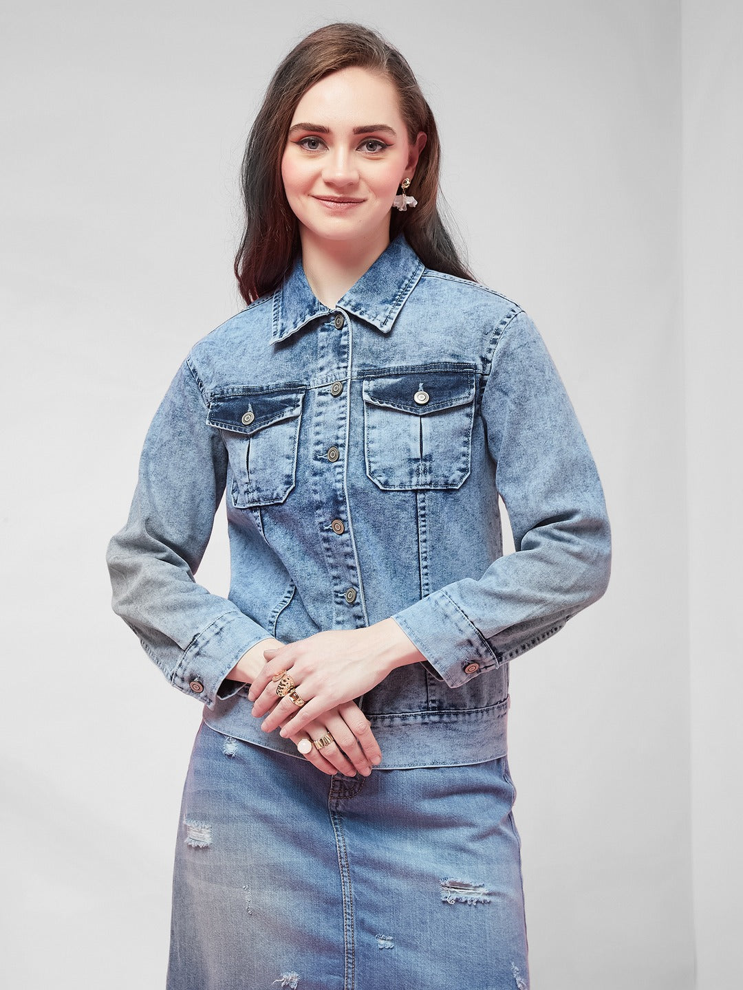 Light Blue Collared Full Sleeves Solid Buttoned Denim Jacket for Women