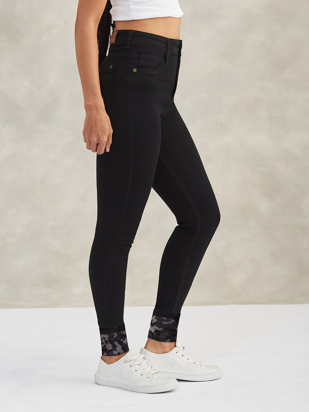 Women's Black High-Rise Slim-Fit Stretchable Denim Jeans