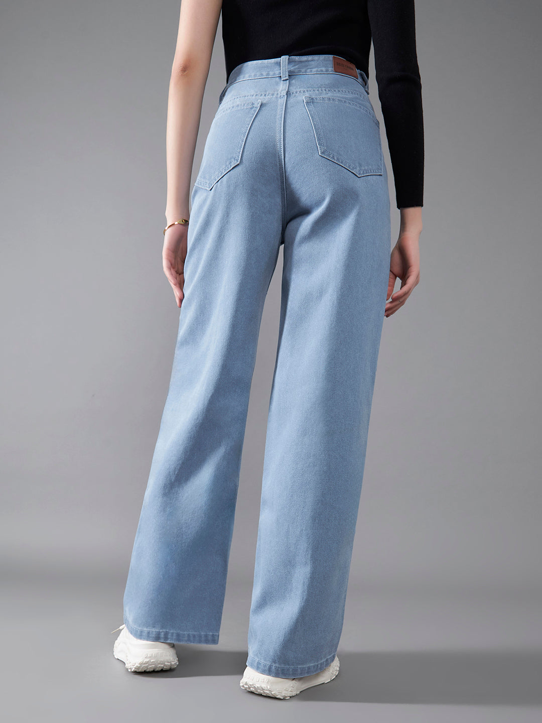 Women's Light Blue Straight-Fit High-Rise Clean-Look Regular-Length Non-Stretchable Denim Jeans