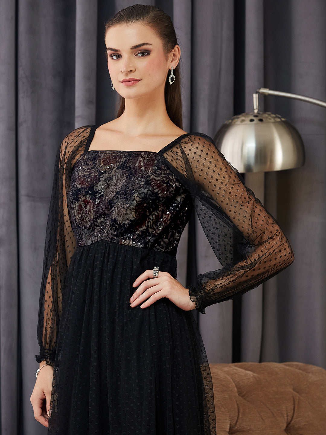 Women's Black Square Neck Raglan Sleeve Floral Tiered Midi Dress