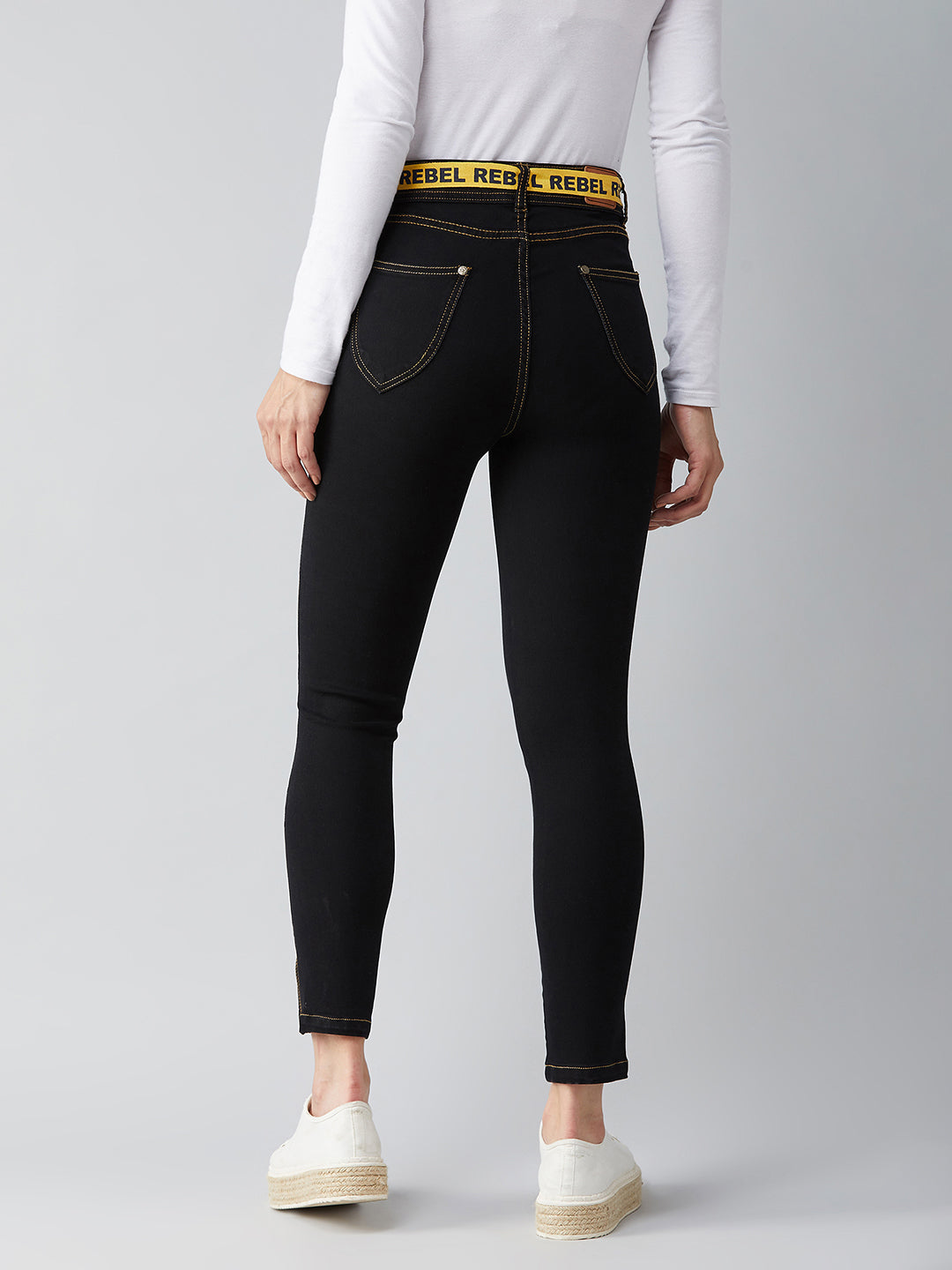 Black Cotton Skinny Fit High Rise Ankle Length Stretchable Denim Jeans for Women