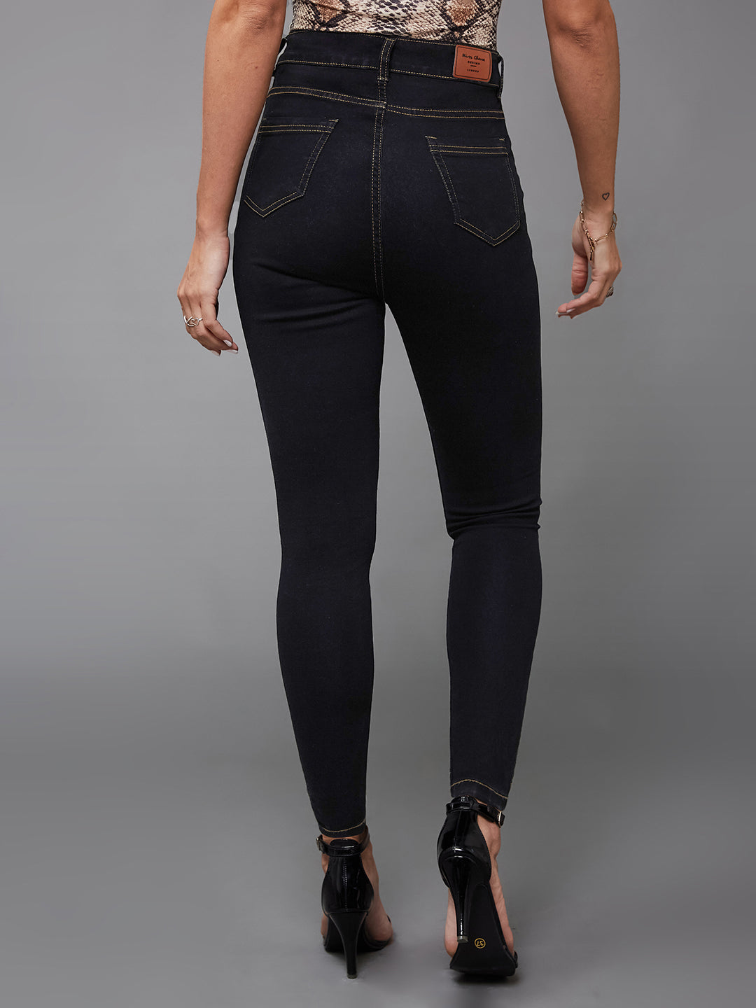 Women's Black Skinny High Rise Clean Look Cropped Stretchable Denim Jeans