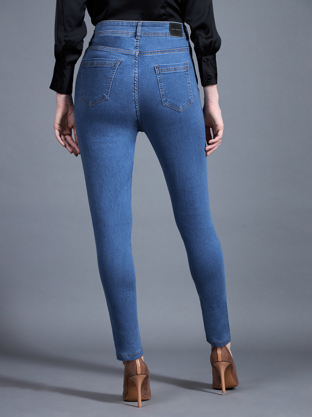 24/7 Comfort Workwear Women's Blue Skinny High-Rise Cropped Denim Jeans