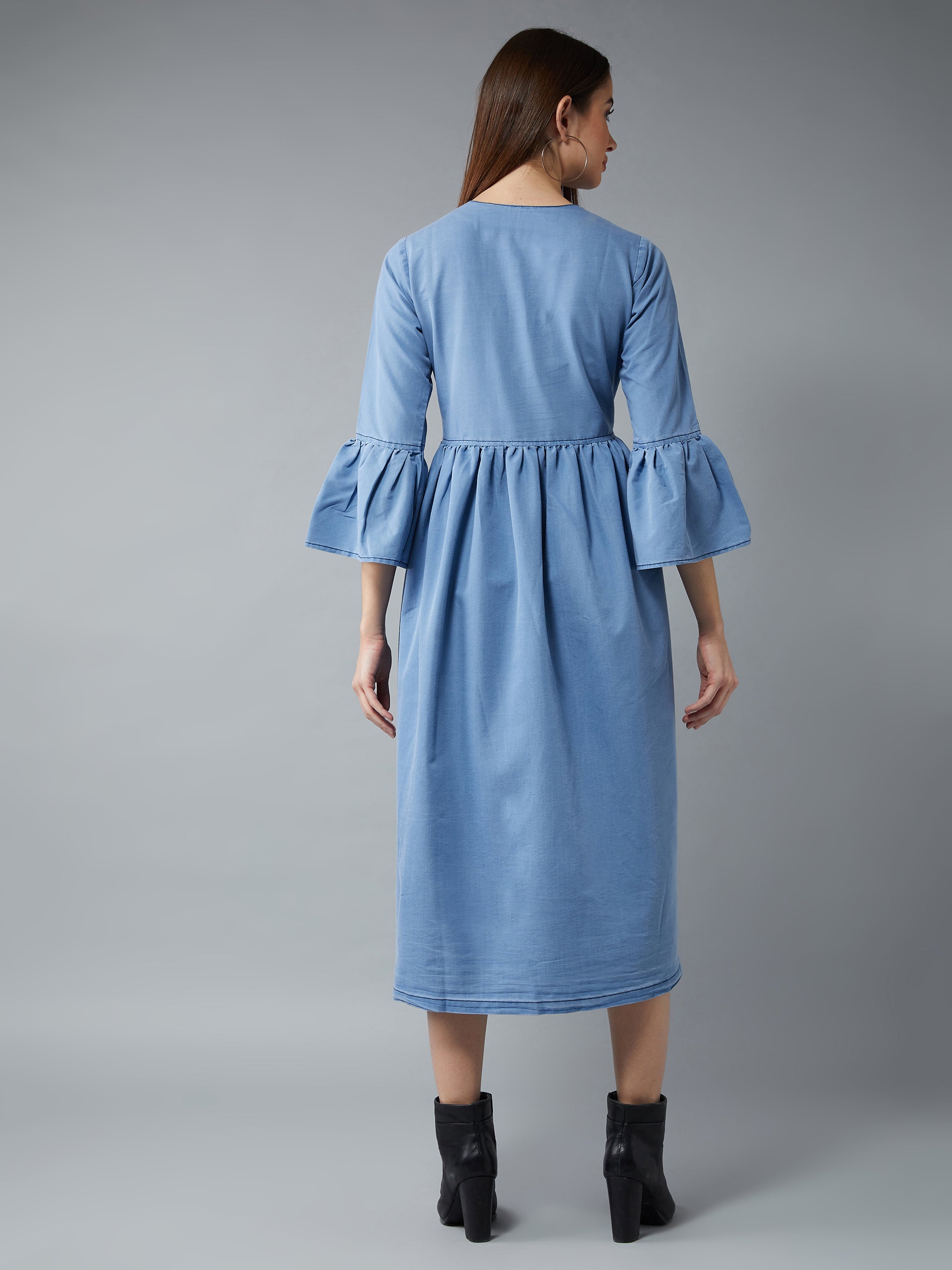 Women's Light Blue Round Neck Ruffled Full Sleeve Denim Solid Buttoned Midi Dress