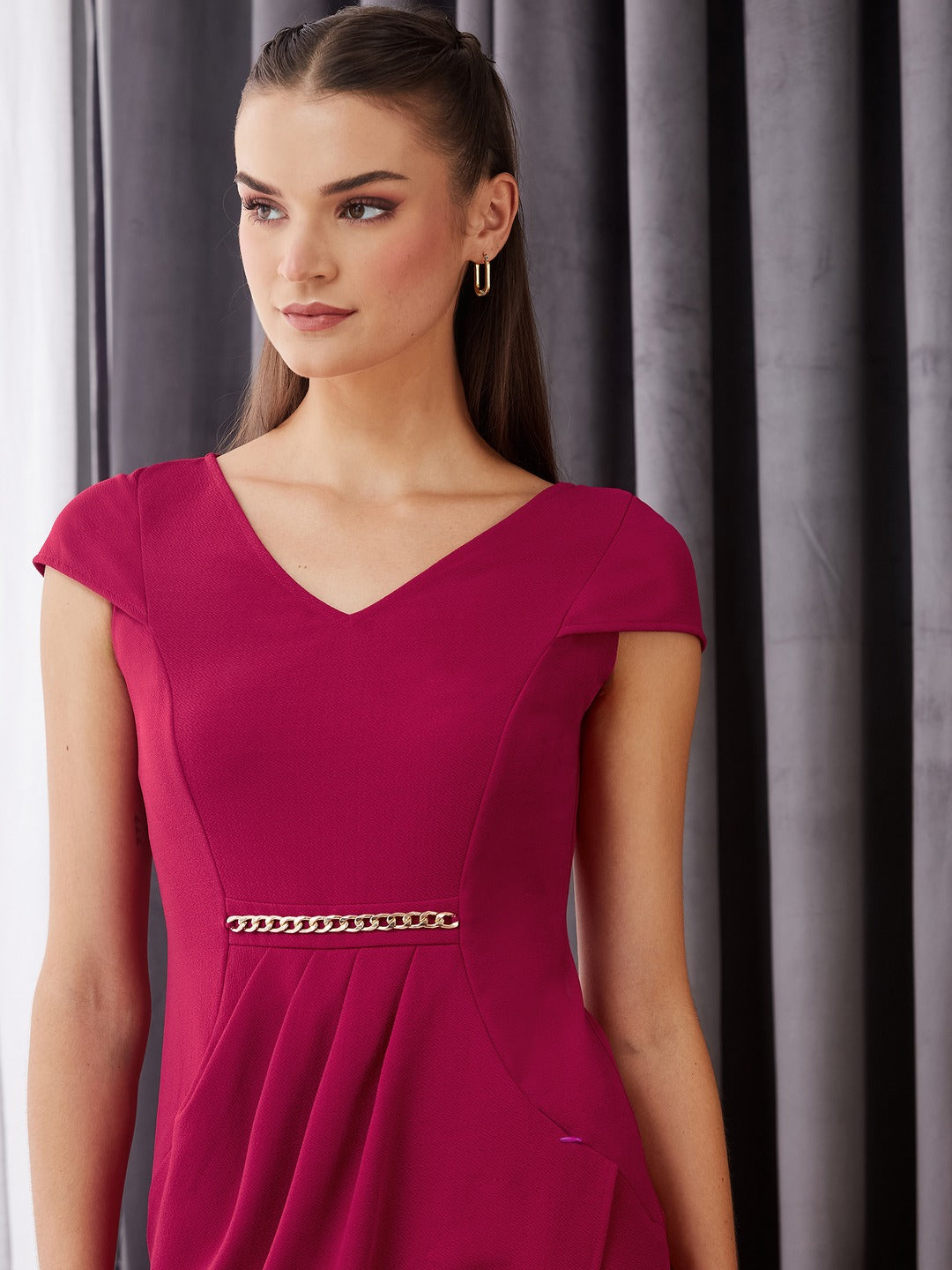 Pink Solid V Neck Cap Sleeves Polyester Side Pocketed Knee-Long Dress for Women