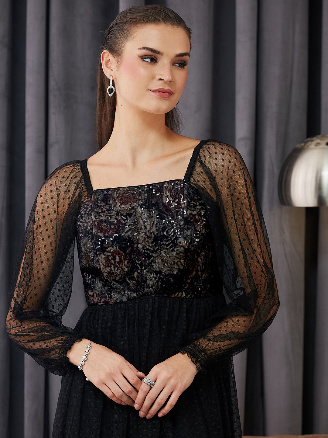 Women's Black Square Neck Raglan Sleeve Floral Tiered Midi Dress