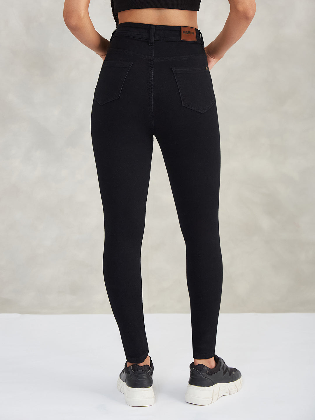 Women's Black Slim-Fit High-Rise Mild-Distress Ripped Denim Stretchable Jeans