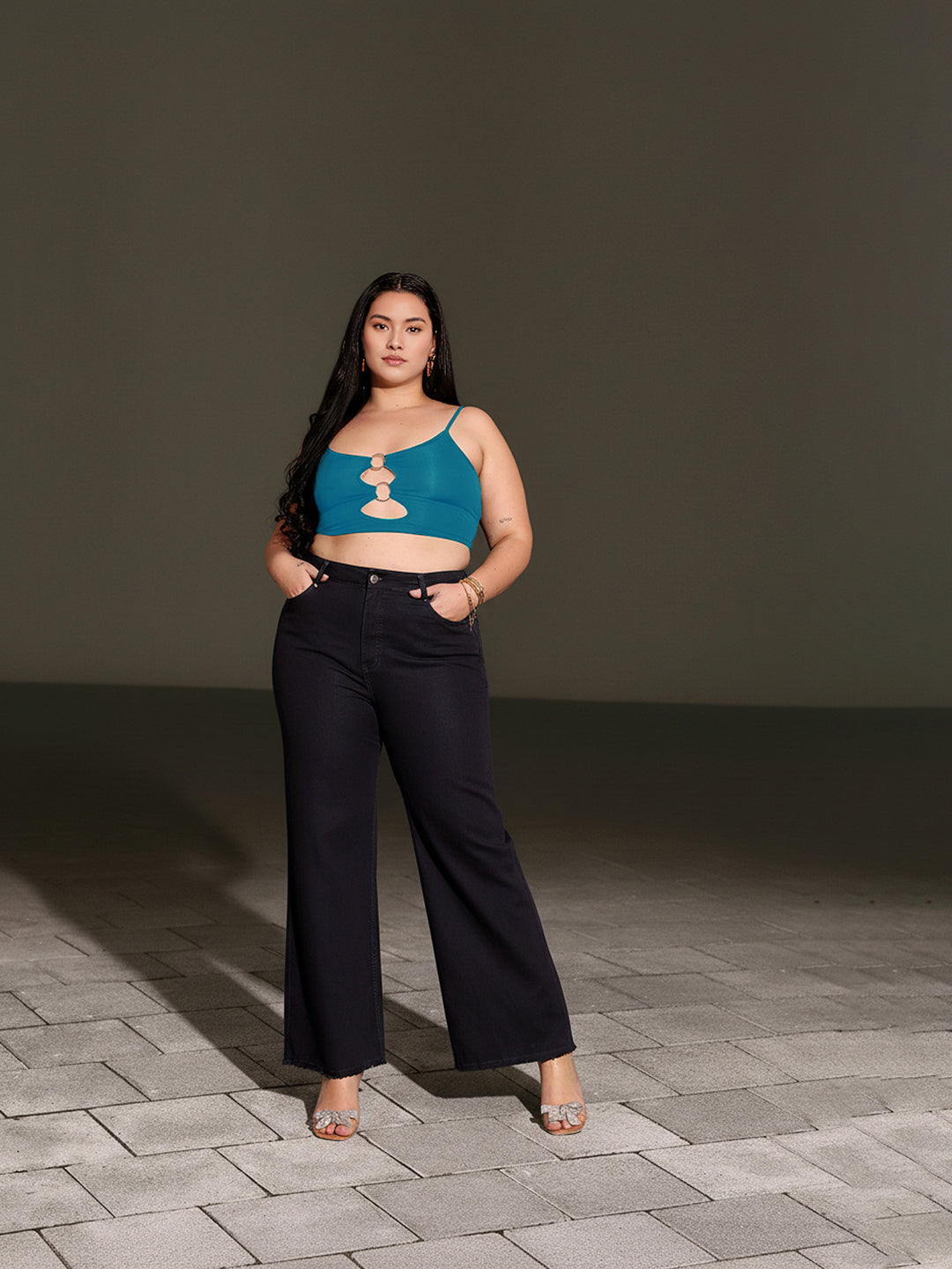 Black High Rise Stretchable Wide Leg Denim Jeans for Women
