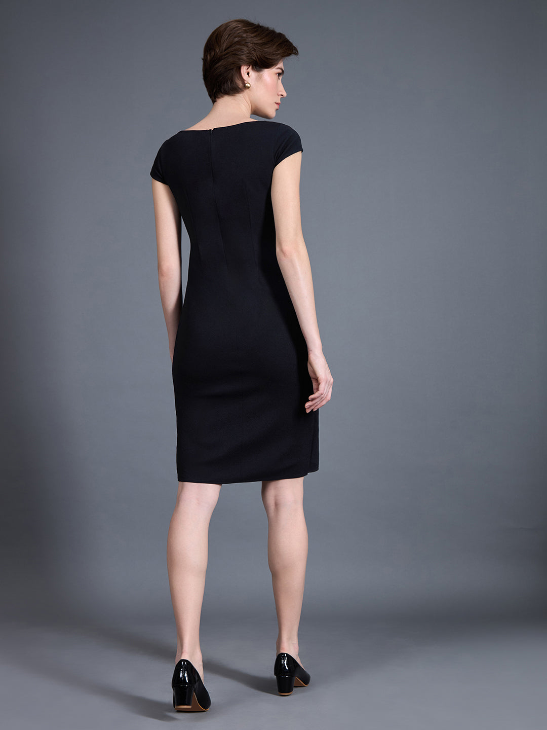 Women's Black Solid V Neck Cap Sleeves Polyester Side Pocketed Knee Long Dress