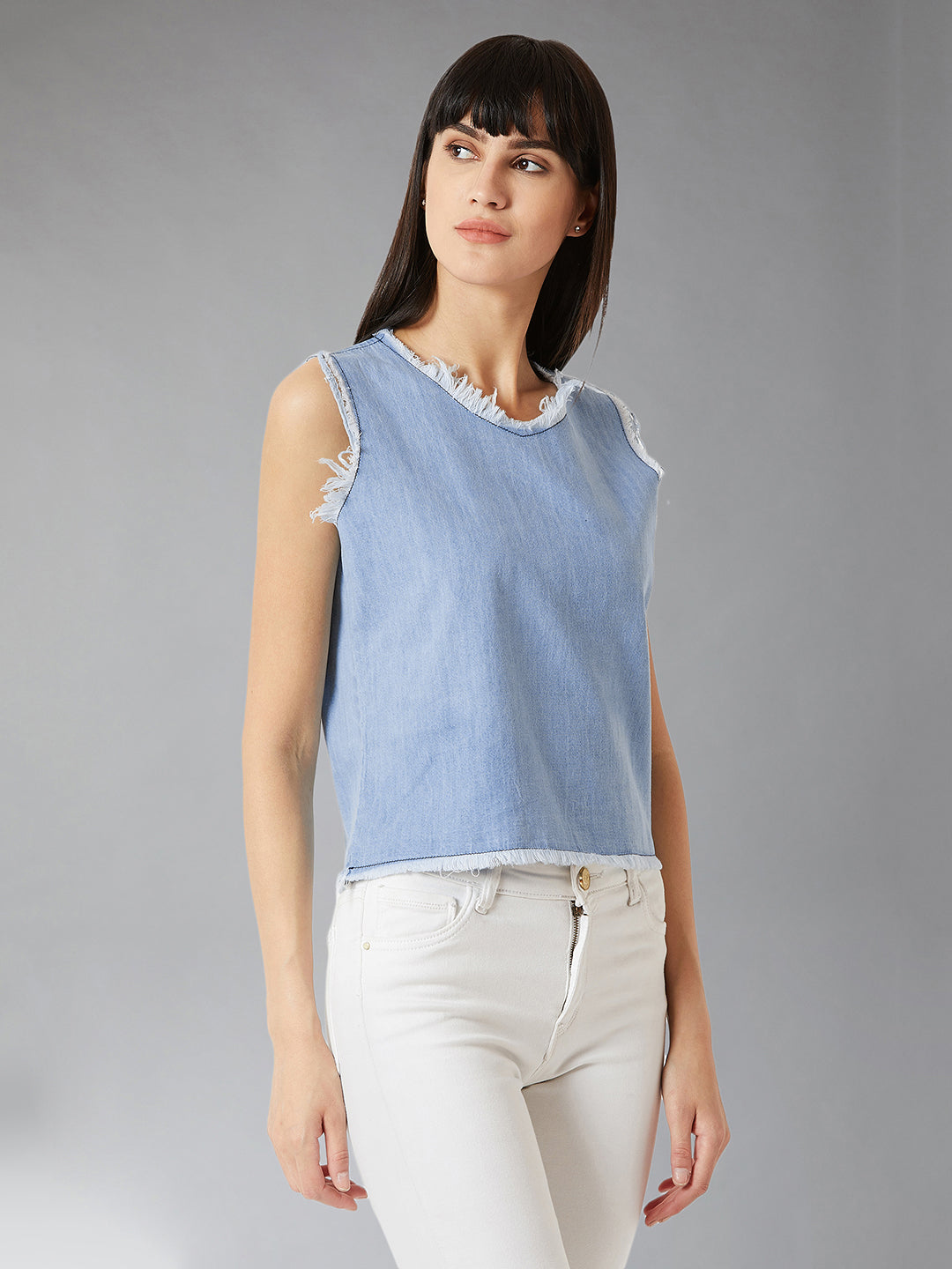 Women's Light Blue Round Neck Sleeveless Denim Solid Ice Wash Raw Edge Detailing Denim Crop Top