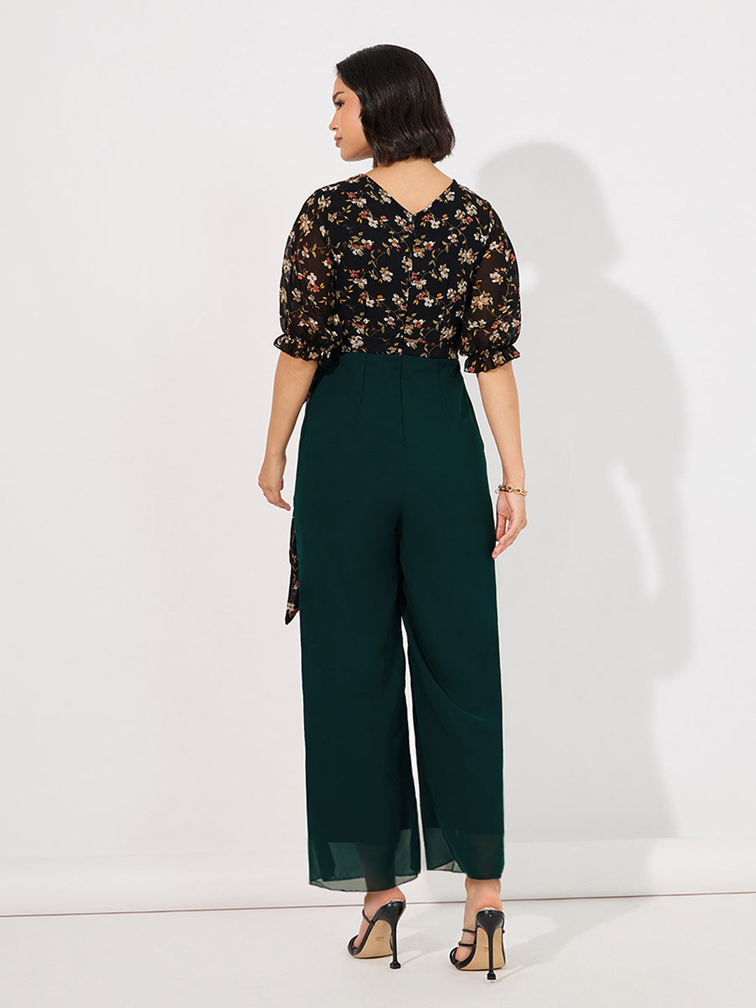 Women's Multicolored-Base-Teal V-Neck Puff-Sleeves Floral Patterned Wrap Regular Georgette Jumpsuit