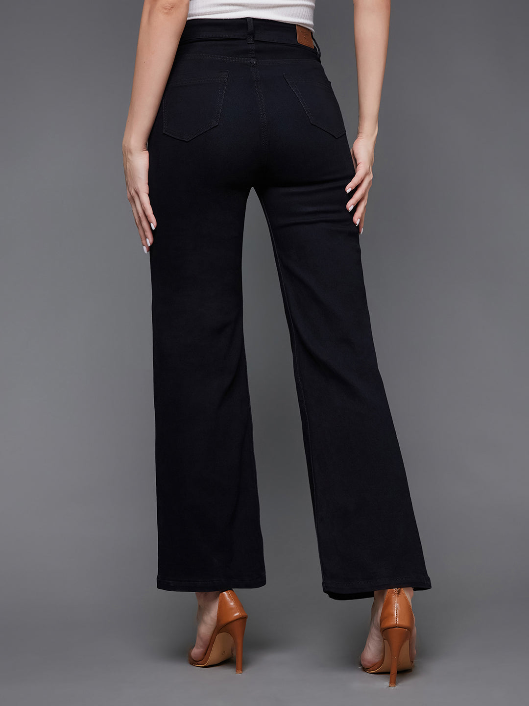 24/7 Comfort Women's Black Wide Leg High Rise Clean Look Regular Stretchable Denim Jeans