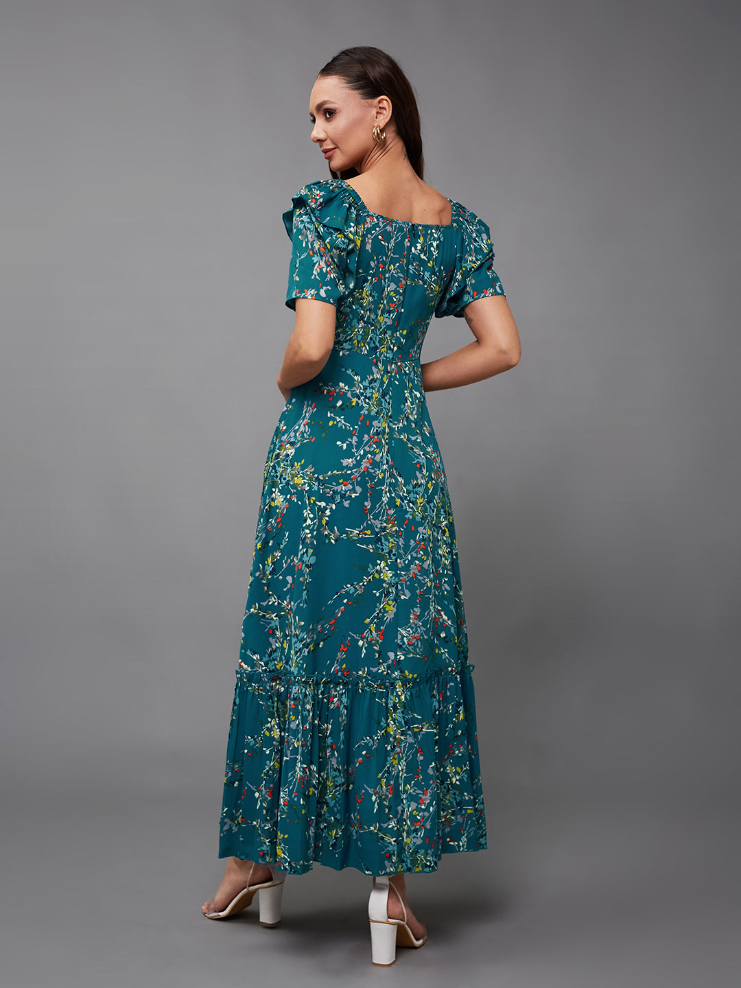 Women's Multicolored-Base-Turquoise Sweet-Heart Neck Half Sleeve Floral Ruching Crepe Midi Dress