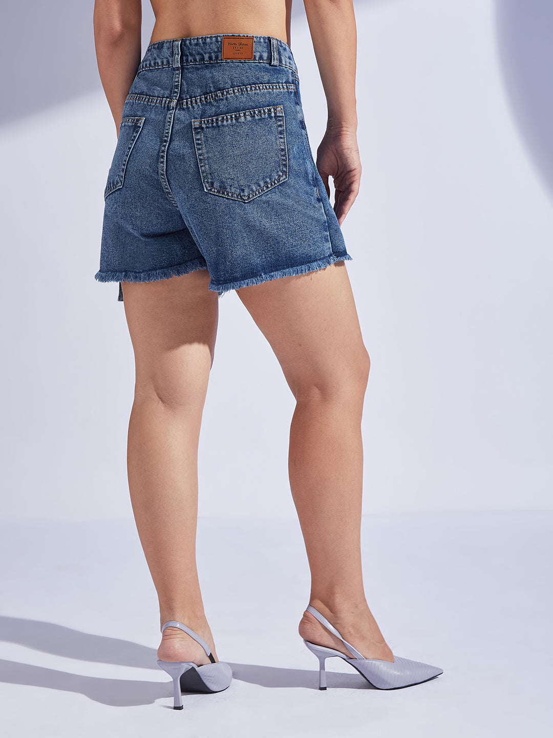 Women's Navy Blue Regular High-Rise Mild-Distress Regular Denim Skorts