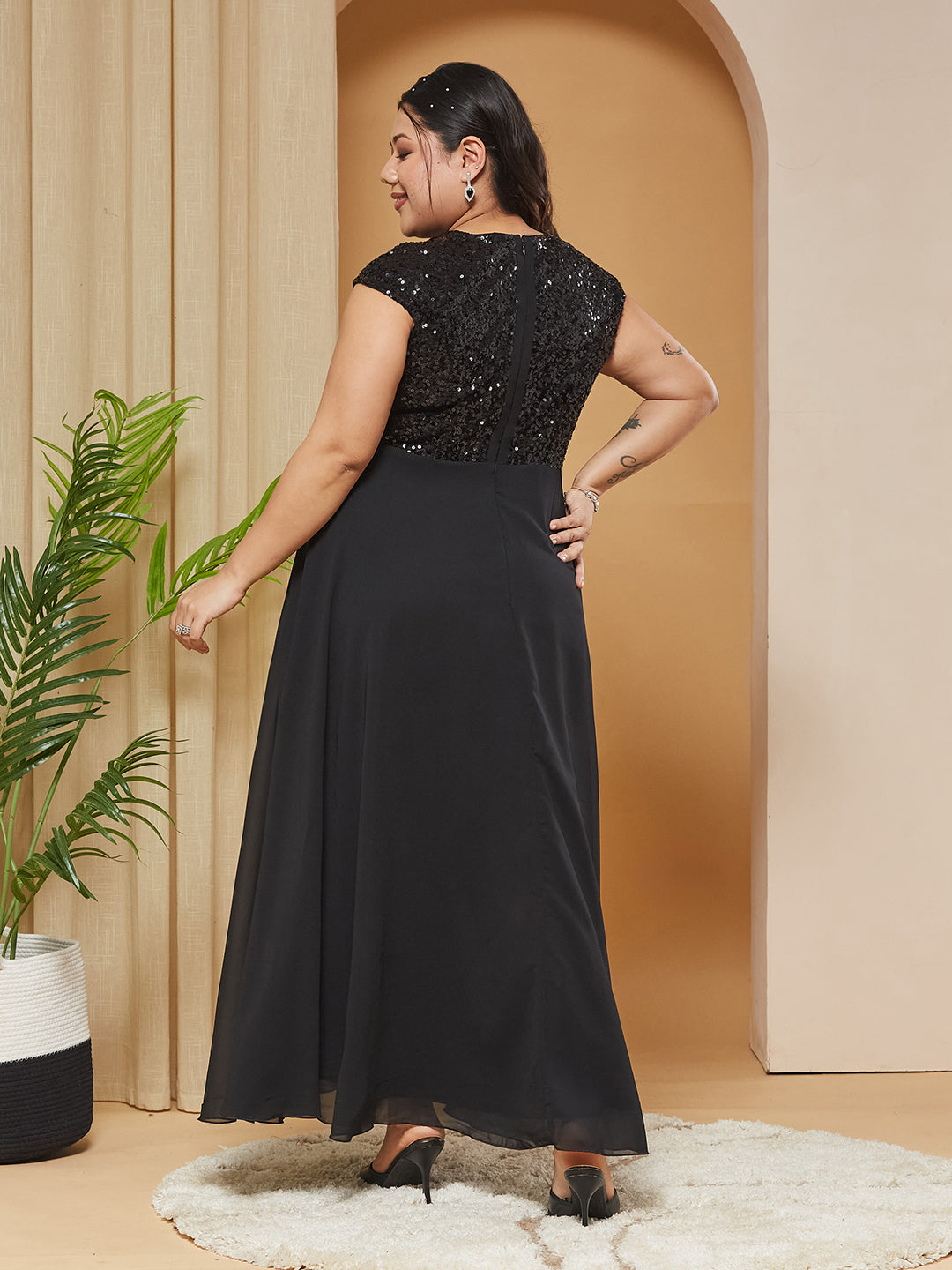 Black V-Neck Cap-Sleeves Solid Wrap Maxi Dress for Women