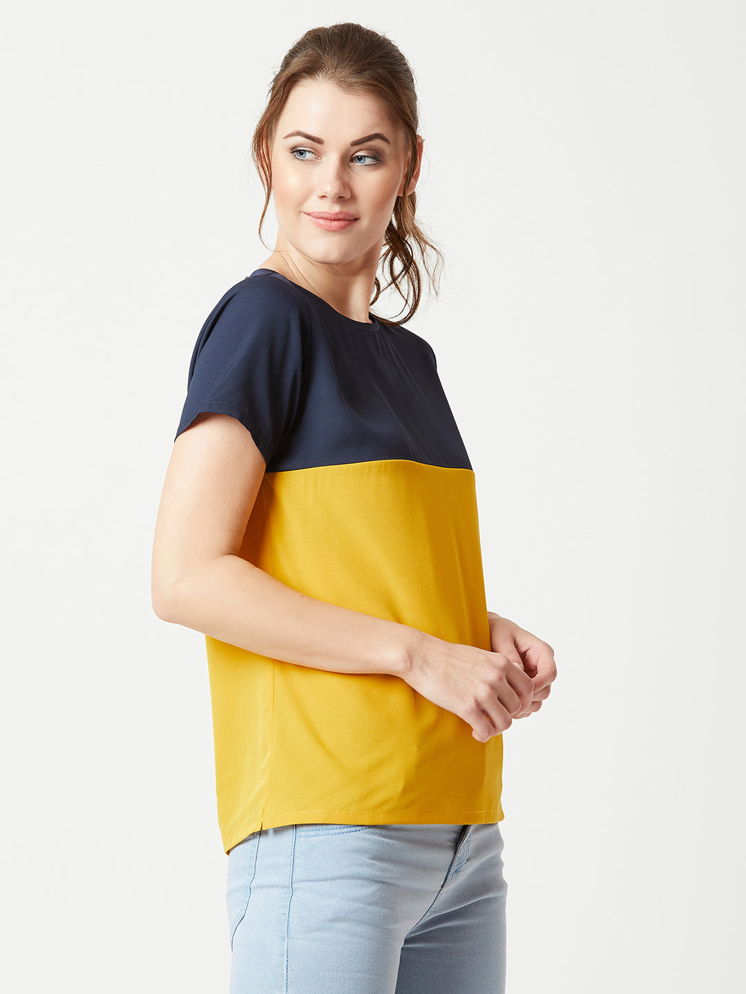 Women's Multicolored With A Navy Blue Base Round Neck Short Sleeve Solid Color block Boxy Top