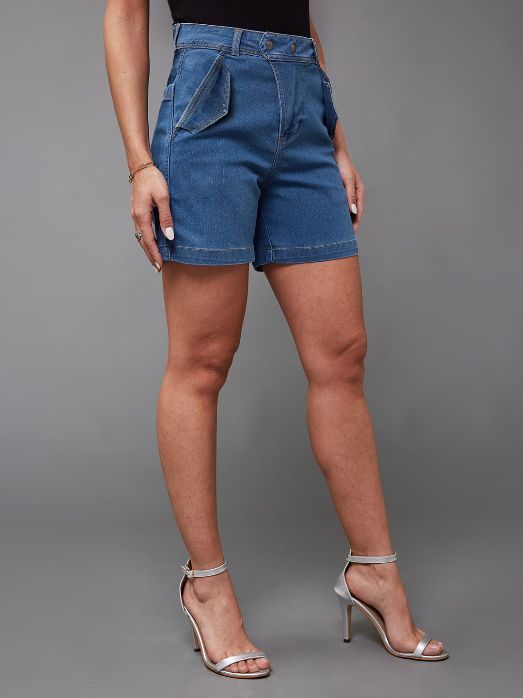 Women's Relaxed-Fit Mid-Rise Clean-Look Stretchable Blue Denim Bermuda Shorts