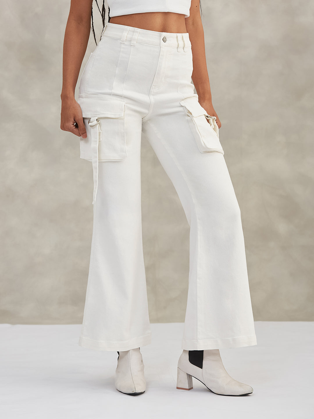 Women's White Bootcut High-Rise Stretchable Denim Jeans