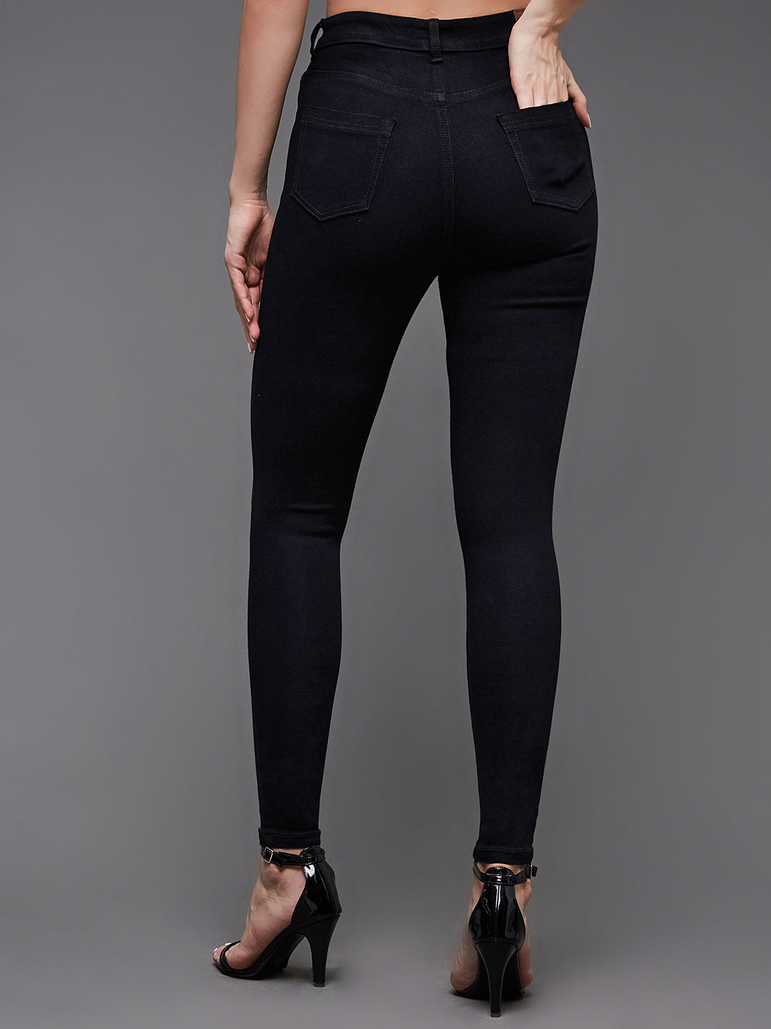 Women's Black Skinny High Rise Clean Look Regular-Length Stretchable Denim Jeans