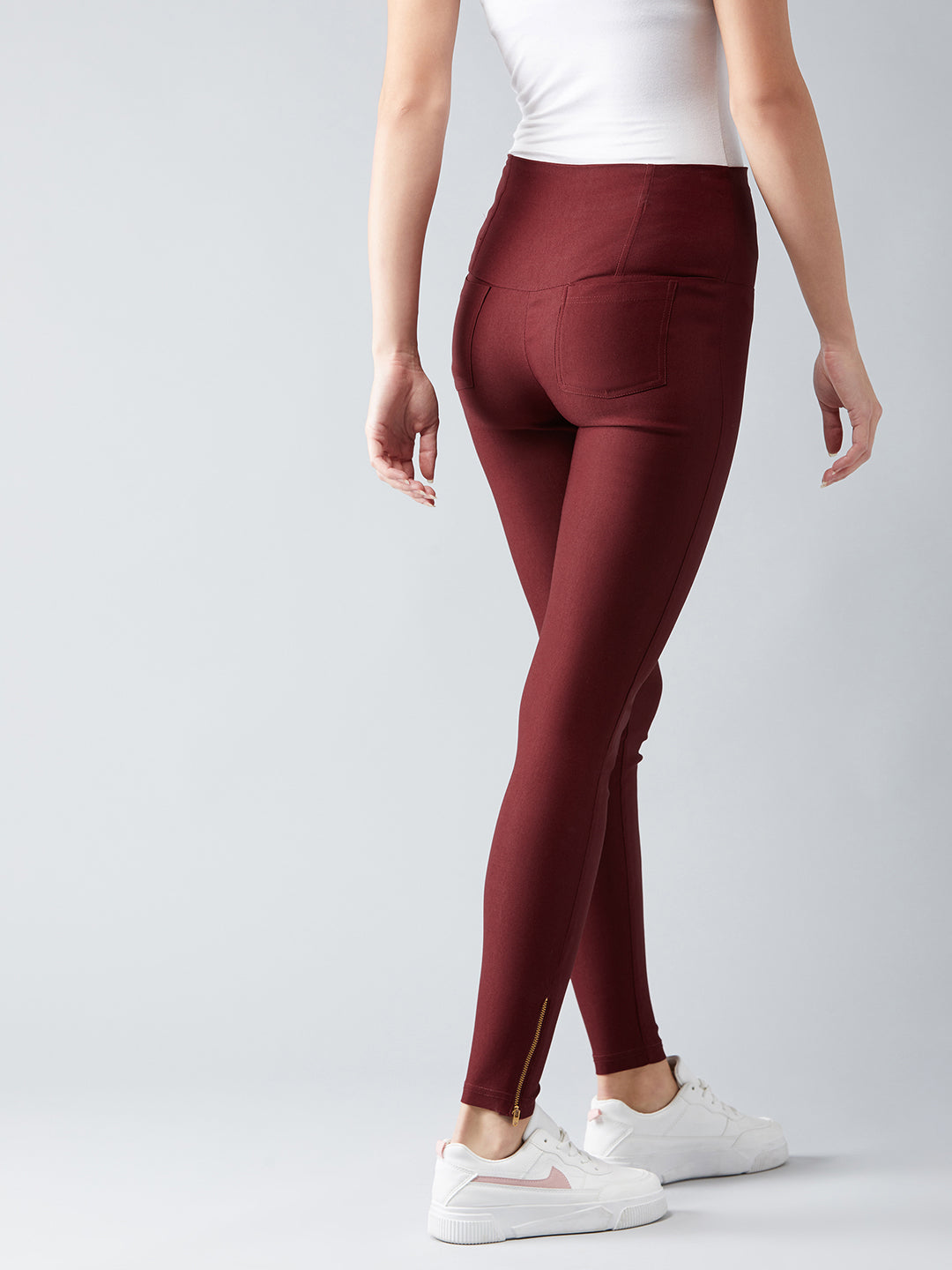 Women's Maroon Solid Zipper Detailing Skinny Regular Length High Waist Treggings