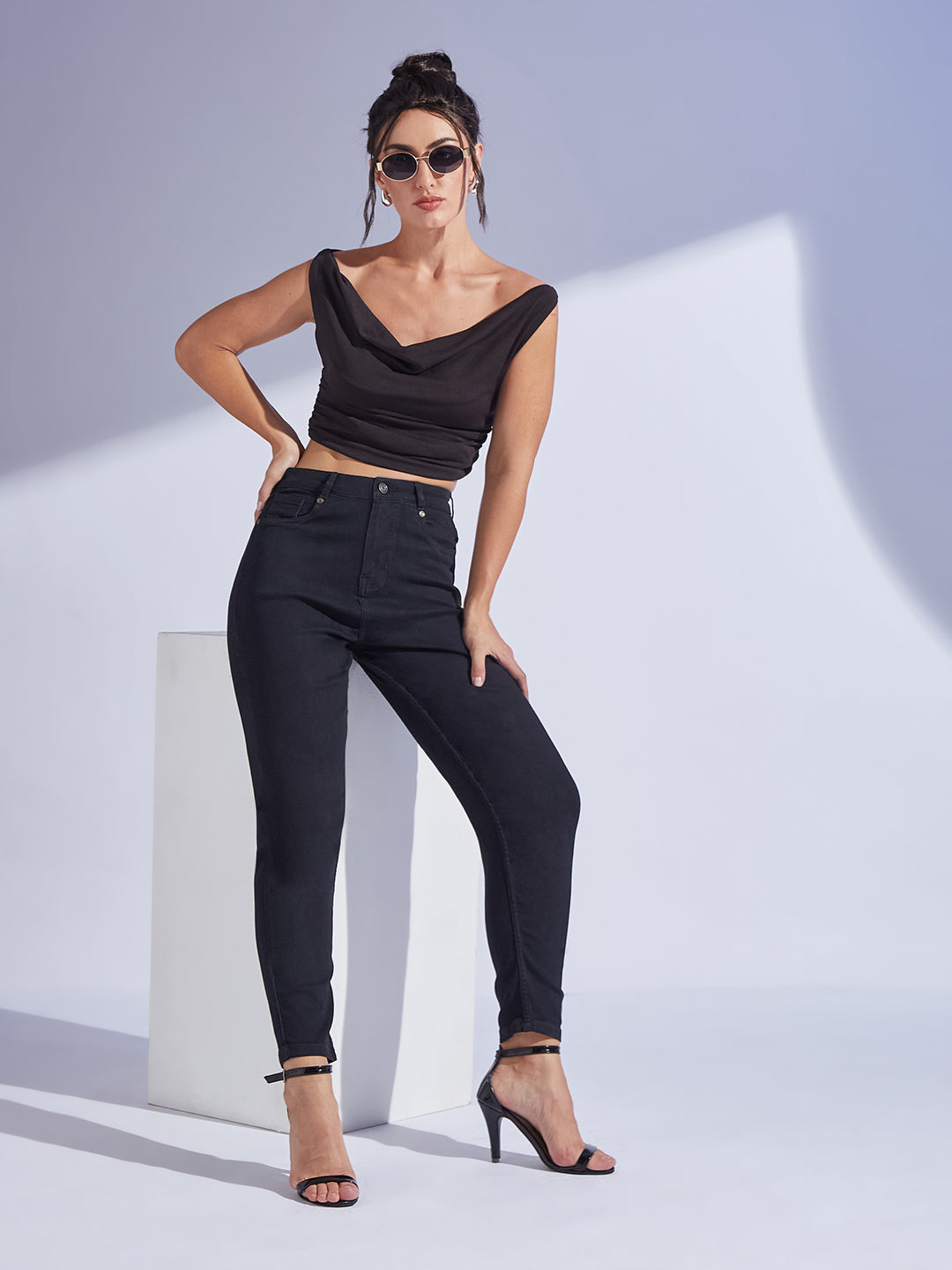 Women's Black High-Rise Regular-Length Stretchable Denim Mom's Jeans