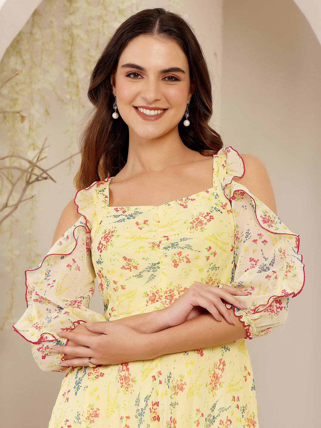 Women's Multicolored-Base-Lime Yellow Sweetheart Cold Shoulder Floral Ruched Chiffon Maxi Dress