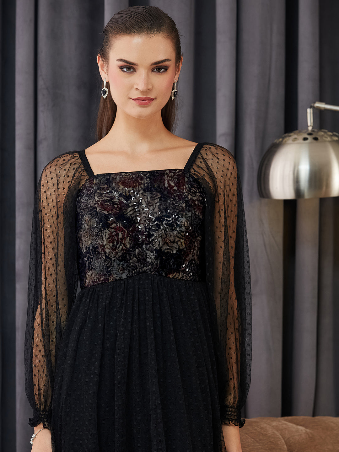 Women's Black Square Neck Raglan Sleeve Floral Tiered Midi Dress