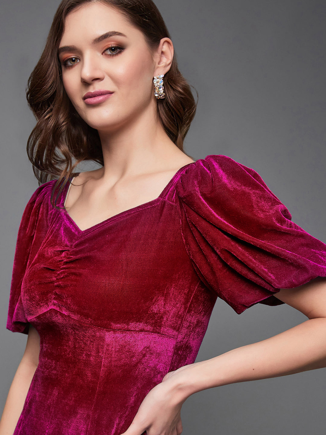 Fuchsia Pink Sweetheart Neck Half-Sleeve Solid Bodycon Knee-Long Velvet Dress for Women