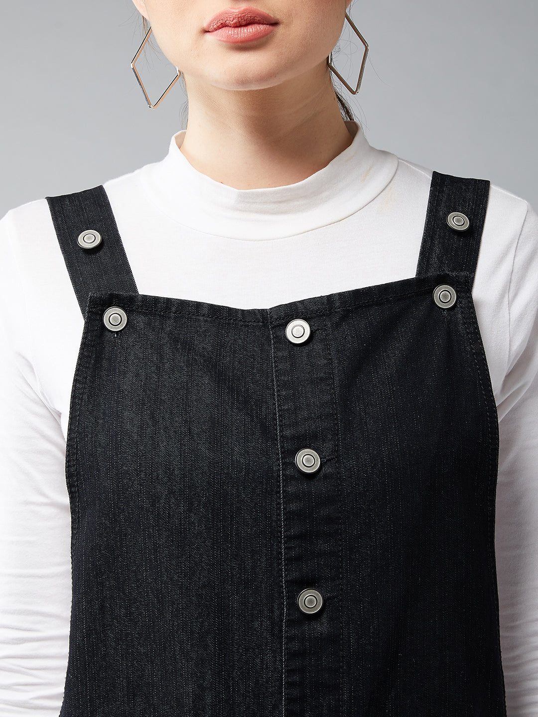 Women's Black Non-Stretchable Solid Mid Rise Regular Length Denim Dungarees