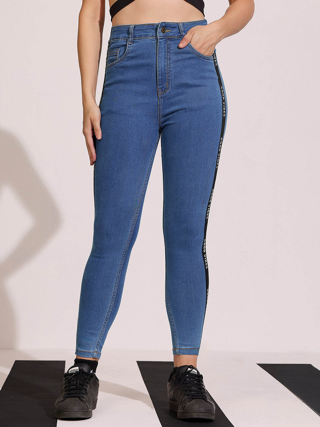 Women's Blue Skinny Fit High Rise Cropped Denim Stretchable Jeans