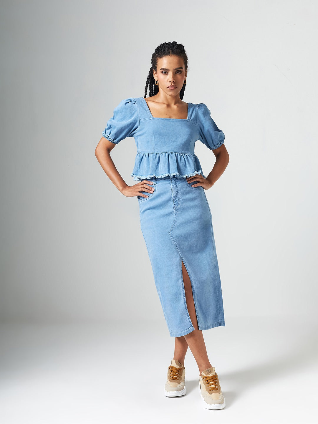 Light Blue Square-Neck Puff-Sleeve Peplum-Styled Denim Cropped Top for Women