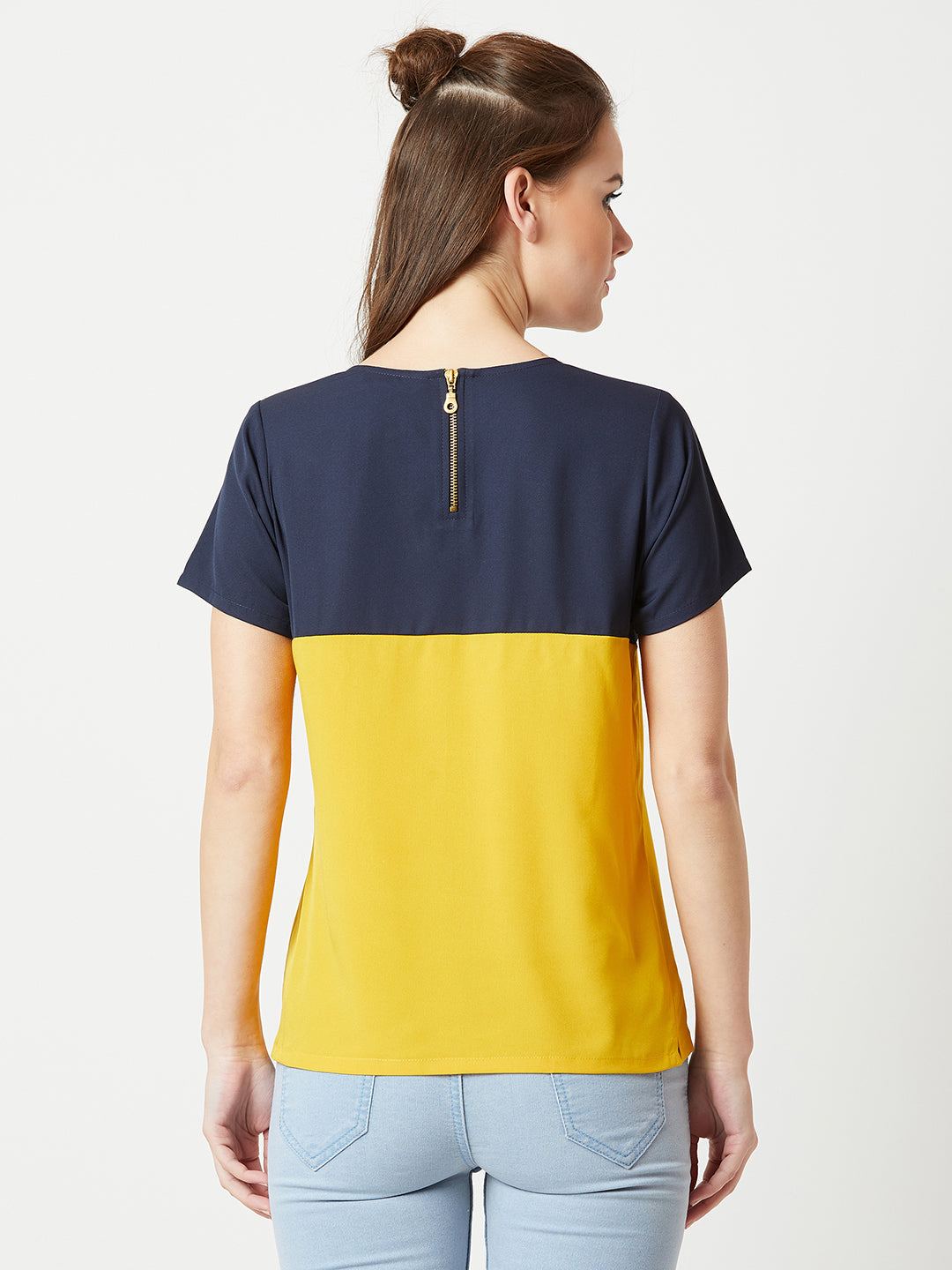 Women's Multicolored With A Navy Blue Base Round Neck Short Sleeve Solid Boxy Color block Top