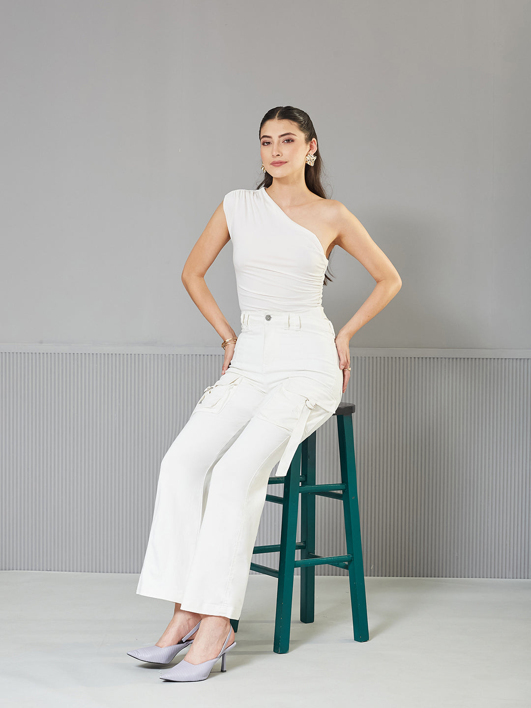 Women's White Bootcut High-Rise  Regular Stretchable Denim Jeans