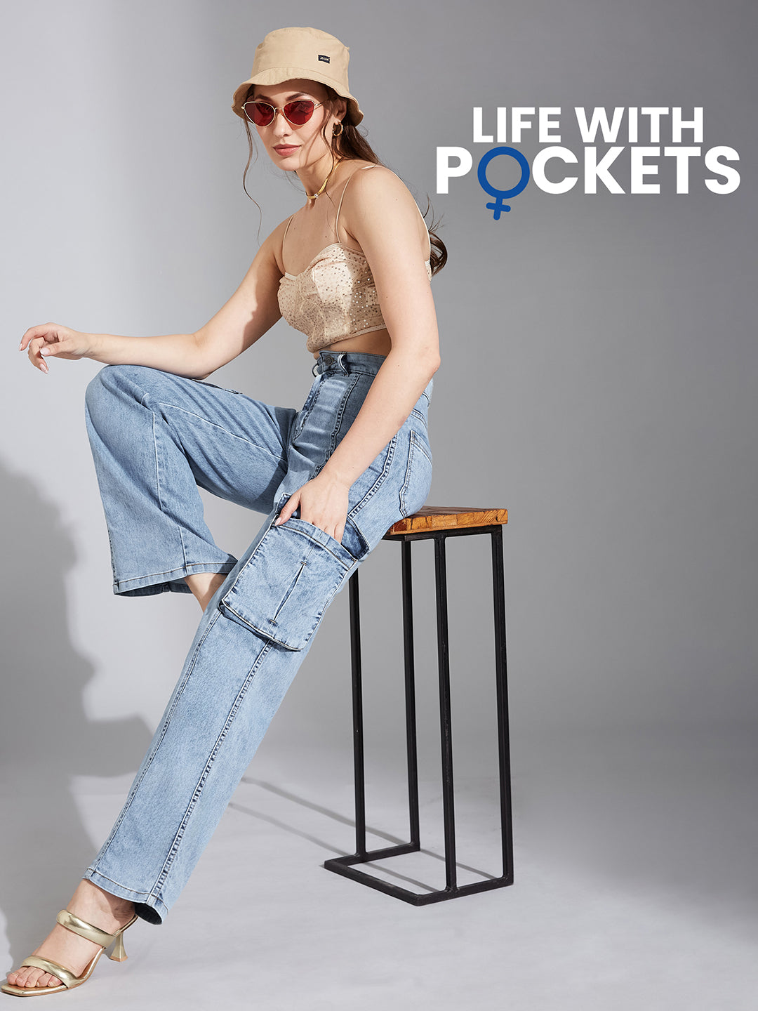 Women's Blue Wide-Leg High-Rise Clean-Look Stretchable Patch-Pocketed Denim Jeans